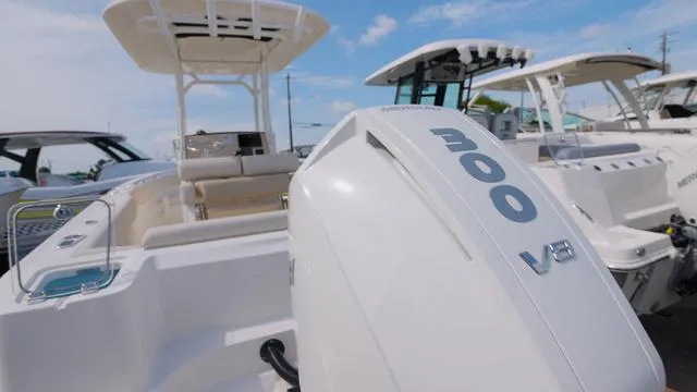 Slide: The Image of Boston Whaler 230 Outrage 2023 - 47