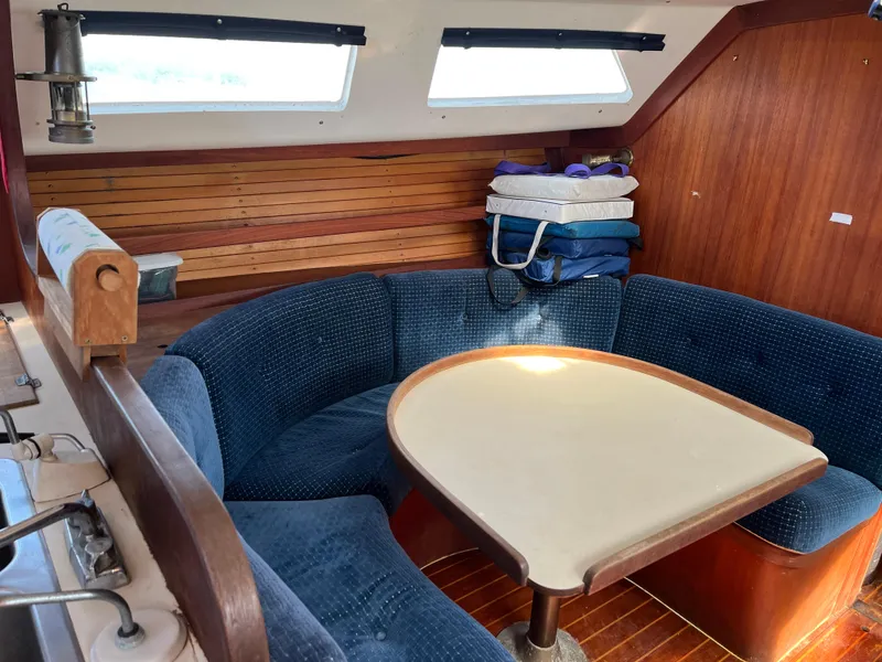 Slide: The Image of Freedom 32 1984 - 28