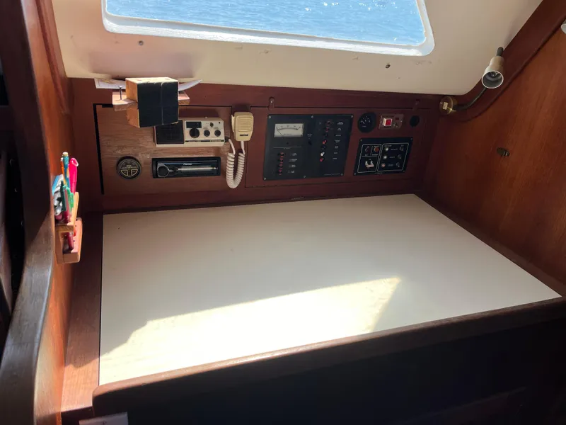 Slide: The Image of Freedom 32 1984 - 35