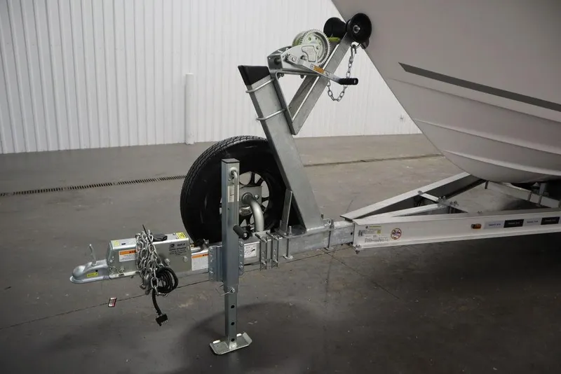 Slide: The Image of Sea Fox 228 Commander 2025 - 50