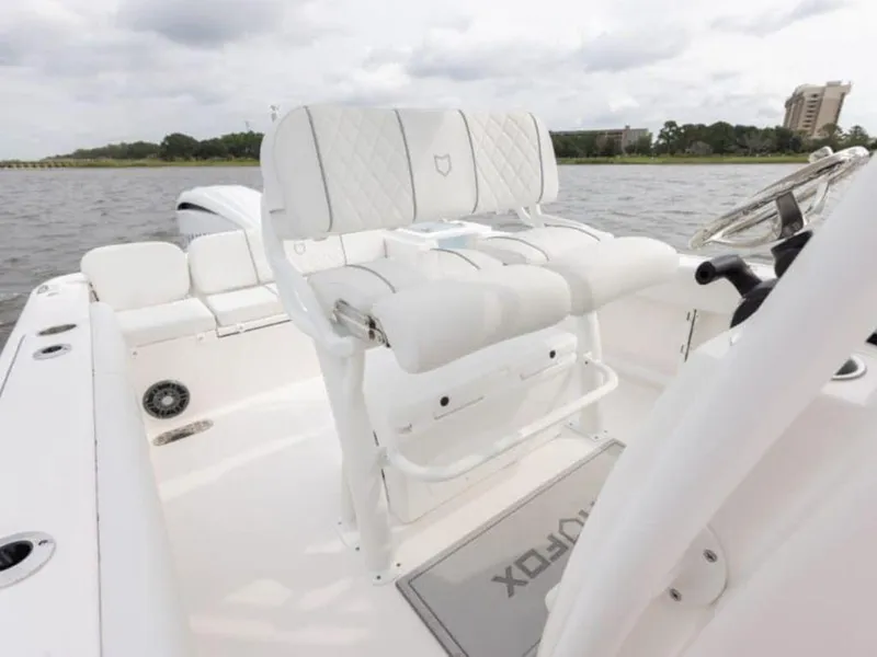 Slide: The Image of Sea Fox 248 Commander 2025 - 73