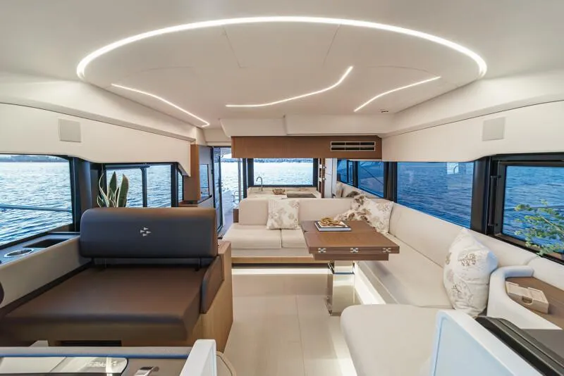 Slide: The Image of Prestige F4.9 2025 - 55