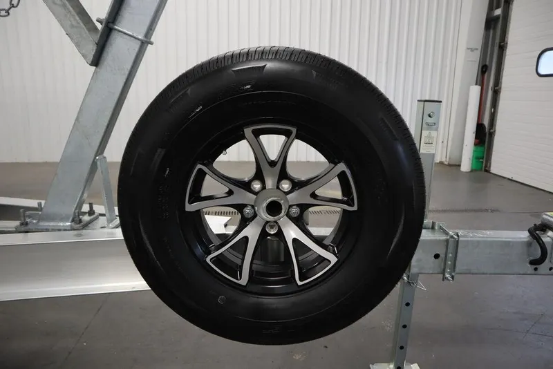 Slide: The Image of Sea Fox 248 Commander 2025 - 55