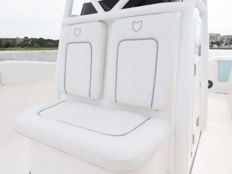 Slide: The Image of Sea Fox 248 Commander 2025 - 69