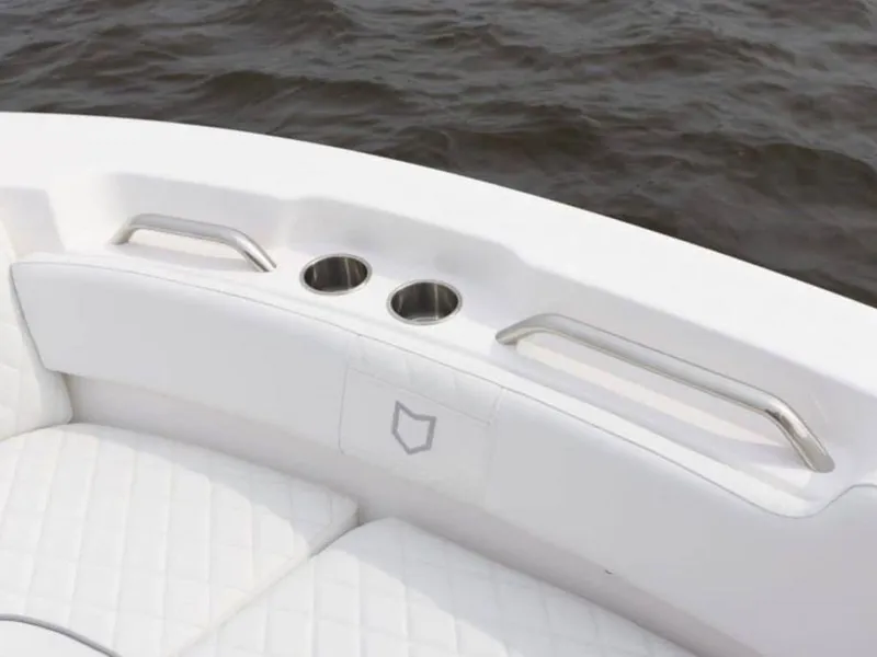 Slide: The Image of Sea Fox 248 Commander 2025 - 72