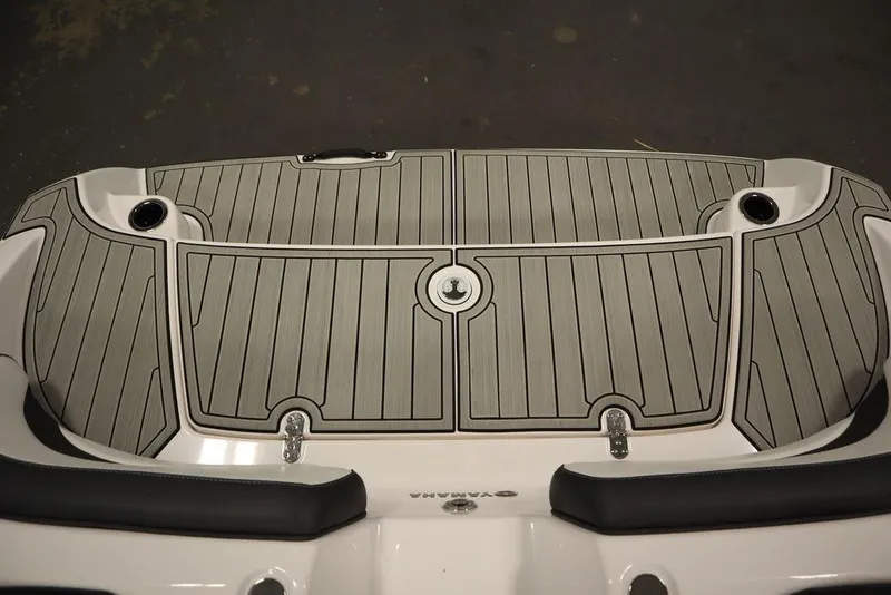 Slide: The Image of 2025 Yamaha Boats SX195 swim platform with sleek, modern design and durable decking. - 34