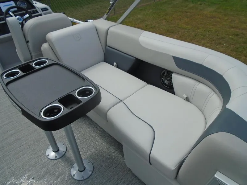 Slide: The Image of Godfrey Sweetwater 2286 SB GTP 27 In. Center Tube Package 2025 - 11