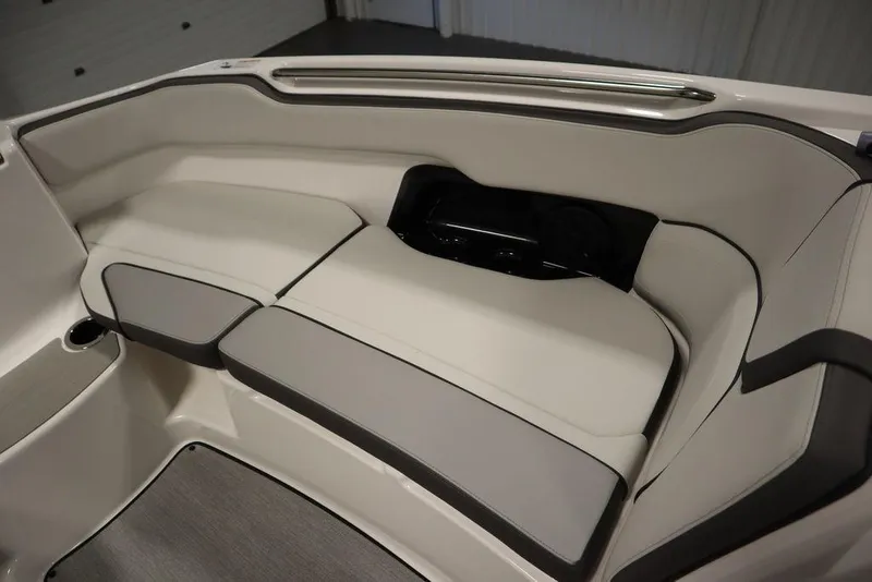 Slide: The Image of 2025 Yamaha Boats 250 SX interior seating, featuring sleek, modern design and comfortable upholstery. - 16