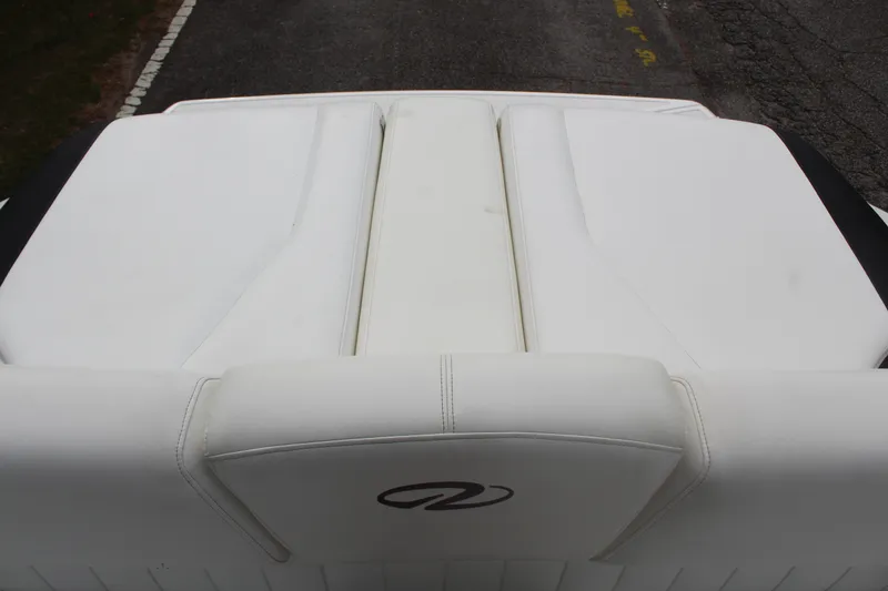 Slide: The Image of Regal 2300 Bowrider 2012 - 14