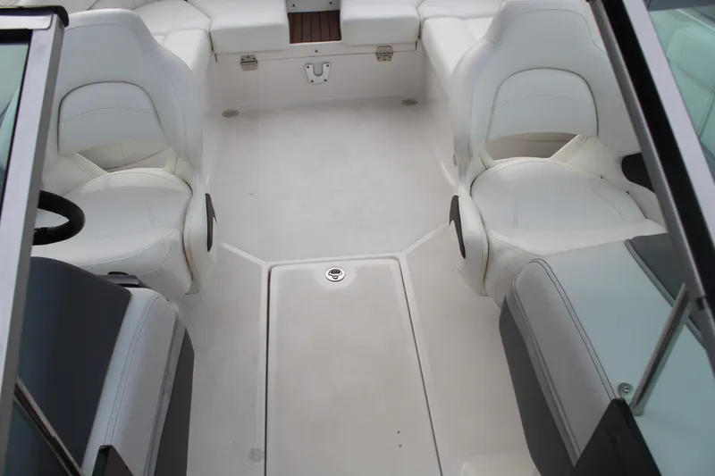 Slide: The Image of Regal 2300 Bowrider 2012 - 9