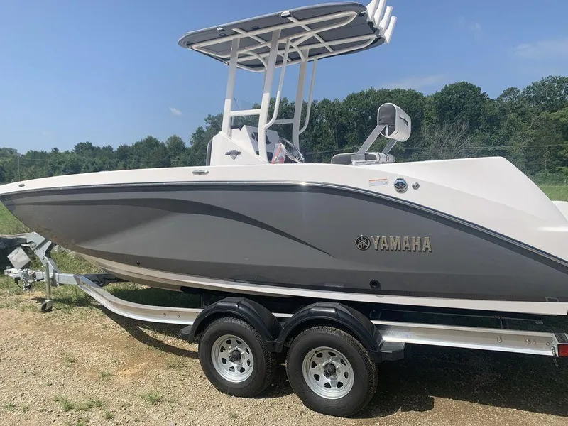 Slide: The Image of Yamaha 222 FSH Sport 2025 - 1