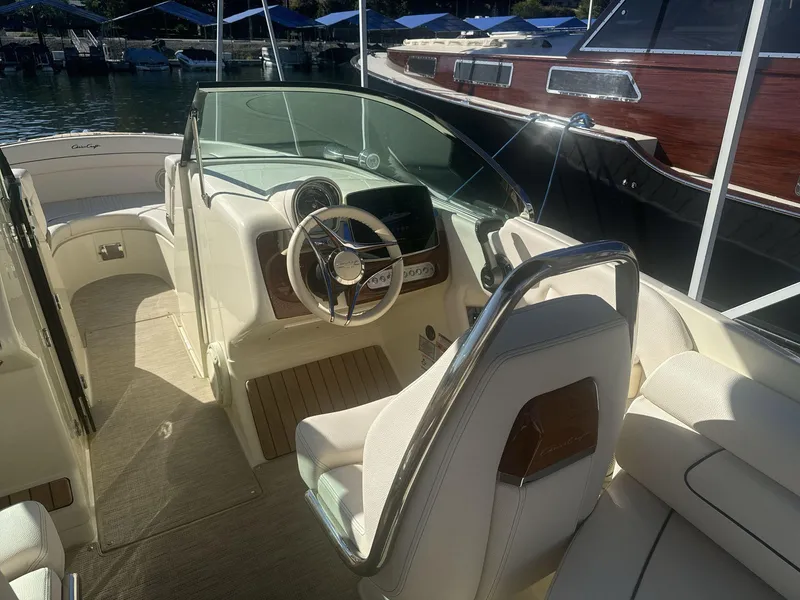 Slide: The Image of Chris-Craft Launch 28 GT 2025 - 13