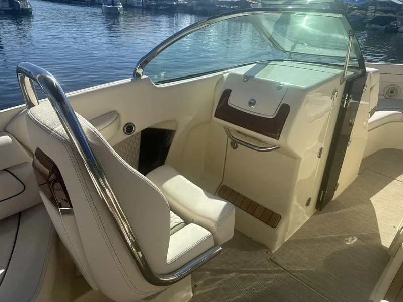 Slide: The Image of Chris-Craft Launch 28 GT 2025 - 15