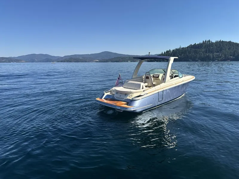 Slide: The Image of Chris-Craft Launch 28 GT 2025 - 8