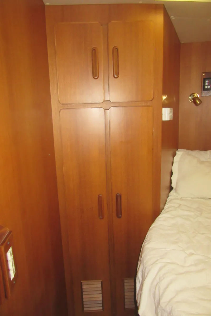 Slide: The Image of Jefferson Marquessa 52 1990 - 101