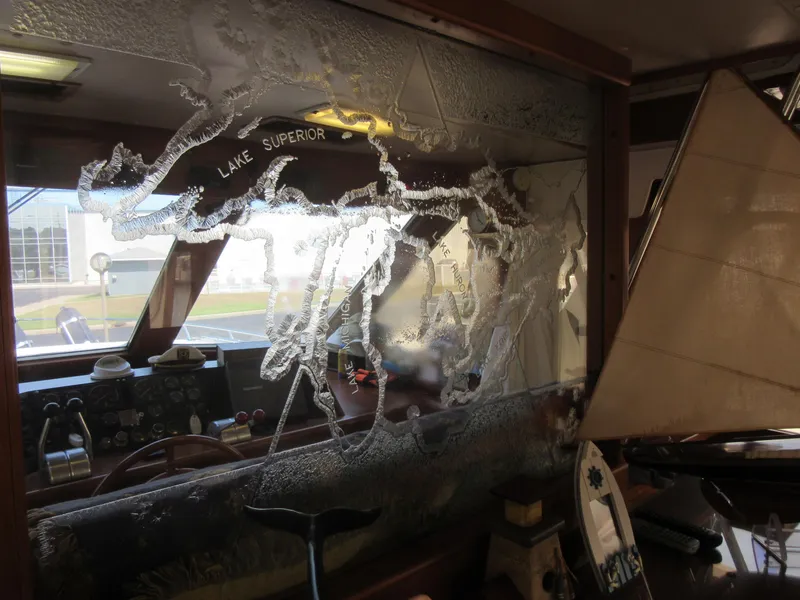 Slide: The Image of ETCHED GLASS PARTITION - 24