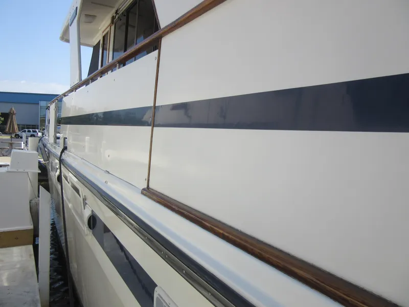 Slide: The Image of HULLSIDES - 8