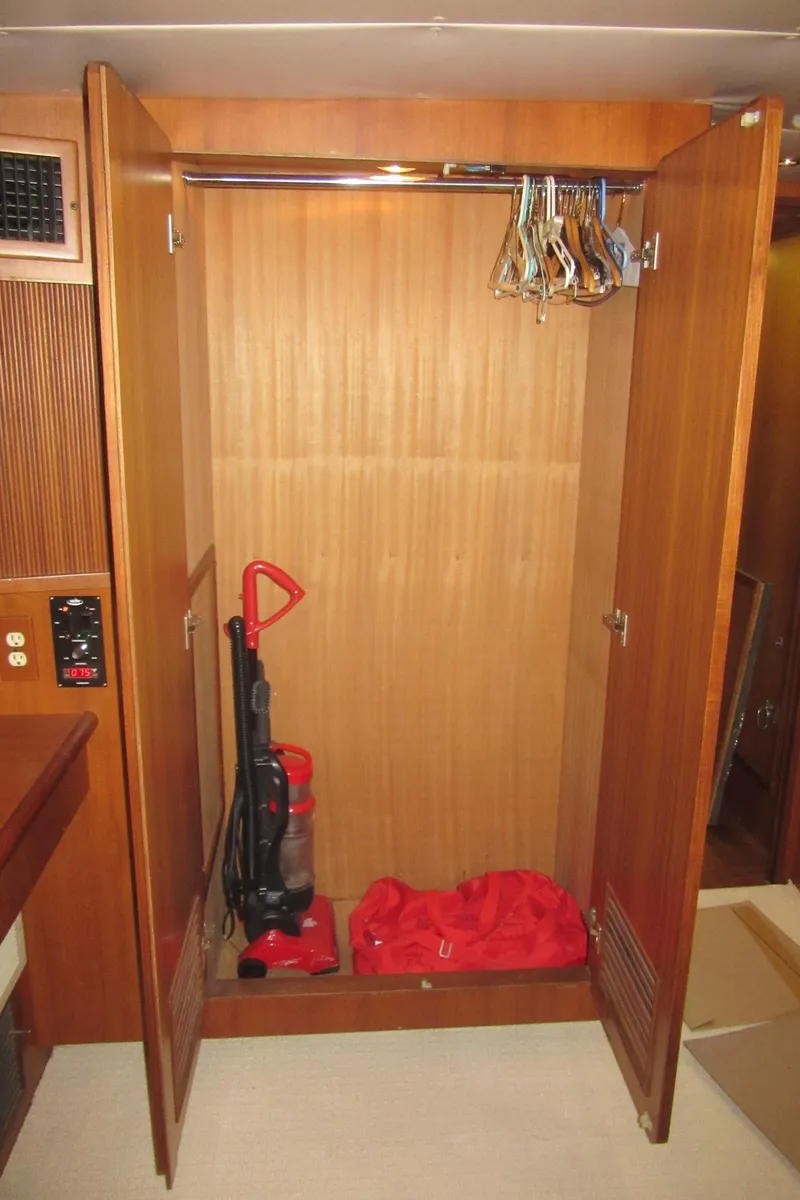 Slide: The Image of Jefferson Marquessa 52 1990 - 86