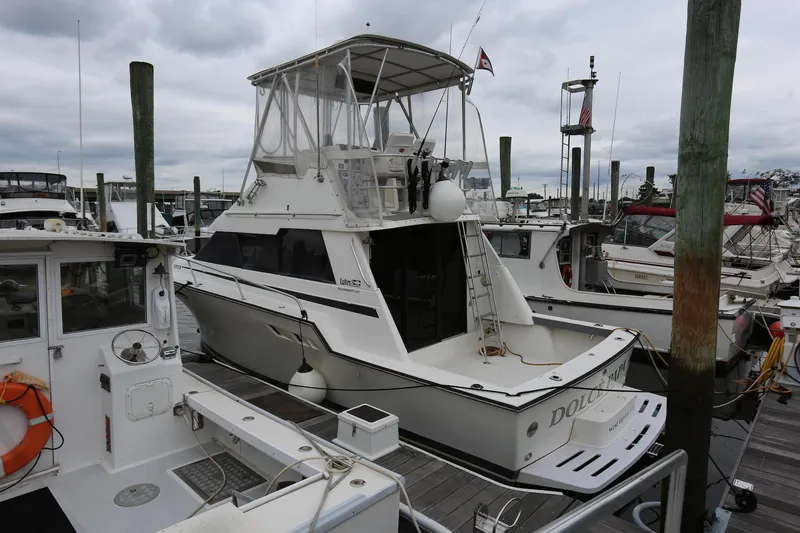 Slide: The Image of Luhrs 342 Convertible 1990 - 2