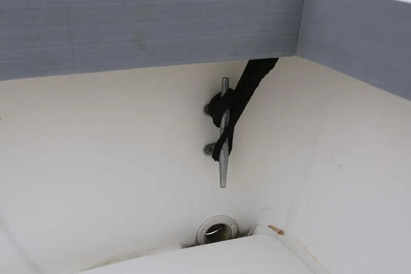 Slide: The Image of Luhrs 342 Convertible 1990 - 33