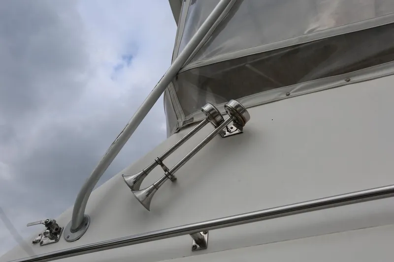 Slide: The Image of Luhrs 342 Convertible 1990 - 34