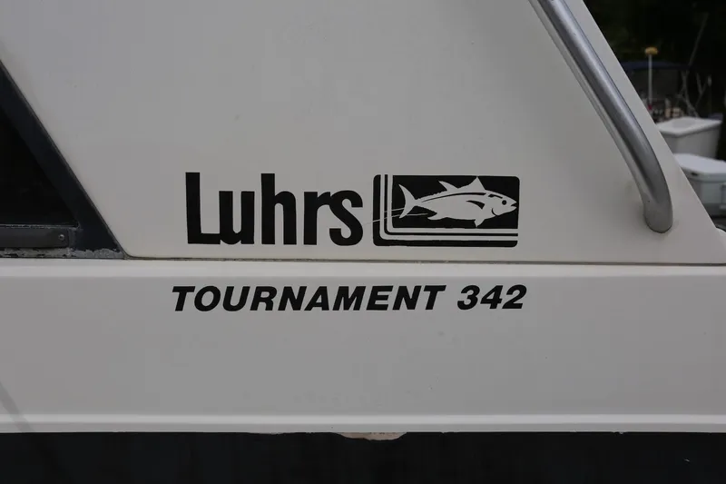 Slide: The Image of Luhrs 342 Convertible 1990 - 36