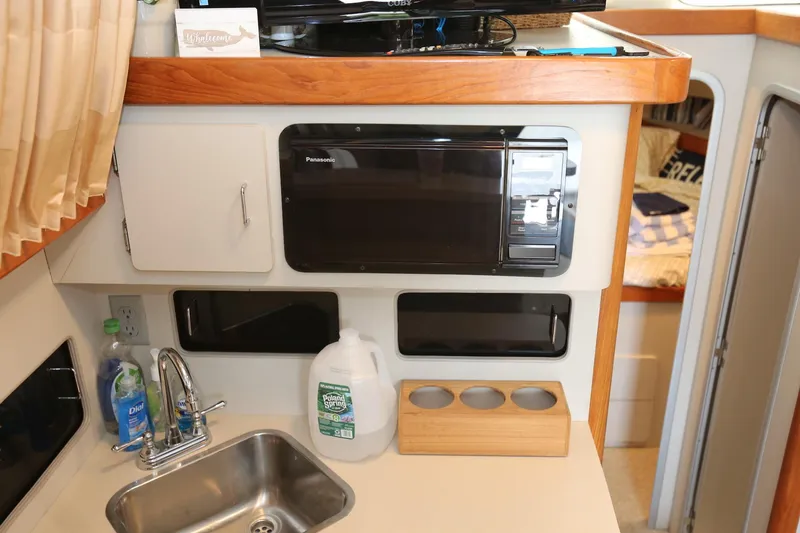 Slide: The Image of Luhrs 342 Convertible 1990 - 45