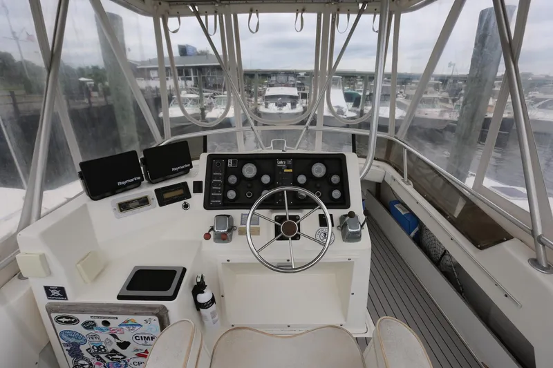 Slide: The Image of Luhrs 342 Convertible 1990 - 5