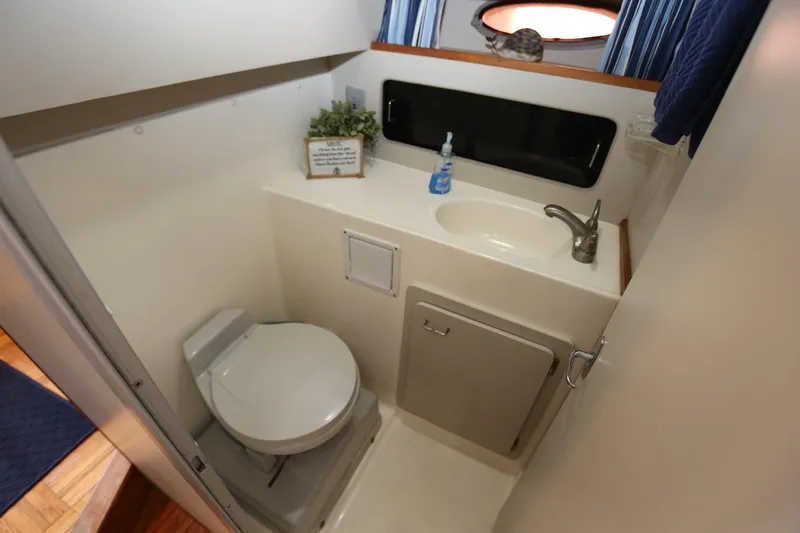 Slide: The Image of Luhrs 342 Convertible 1990 - 54