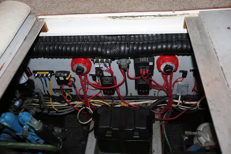 Slide: The Image of Luhrs 342 Convertible 1990 - 62