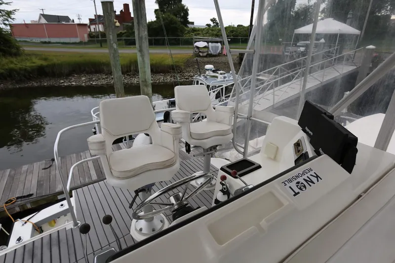 Slide: The Image of Luhrs 342 Convertible 1990 - 9