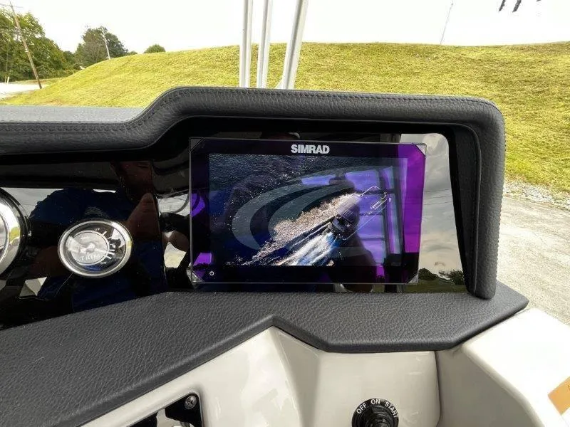 Slide: The Image of Crest Caribbean 250 USD 2025 - 56