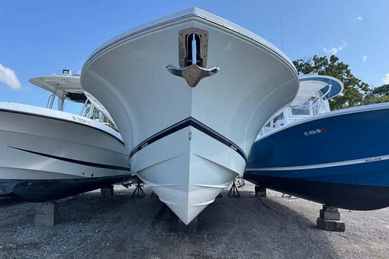 Slide: The Image of Used 31 Regulator for sale at Ocean House Marina - 1