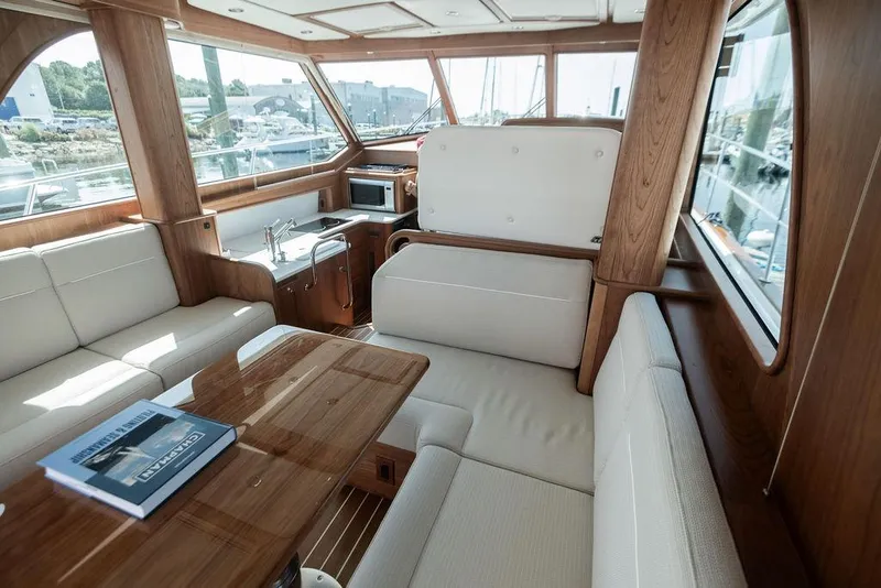 Slide: The Image of S43 Salon - 21