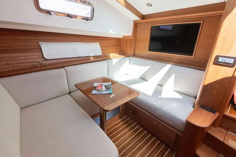 Slide: The Image of S43 Lounge - 47