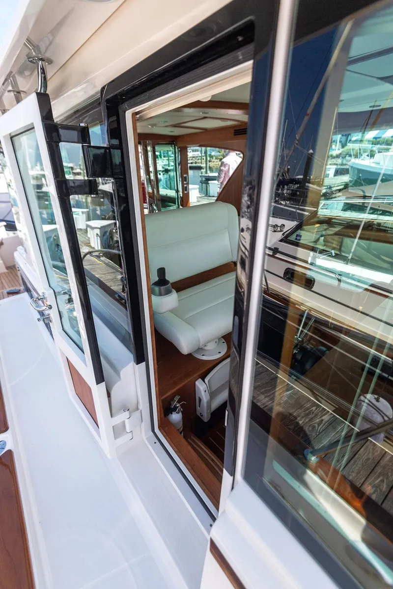 Slide: The Image of S43 Side Door - 56