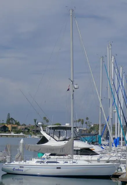 Slide: The Image of Catalina 36 MkII 1995 - 53
