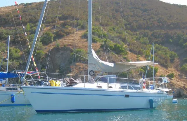 Slide: The Image of Catalina 36 MkII 1995 - 56