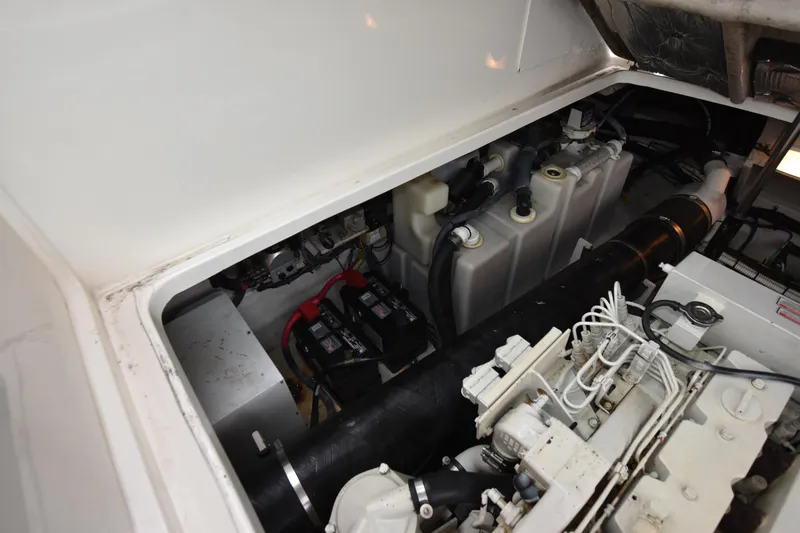 Slide: The Image of Sea Ray 420 Sundancer 2005 - 57