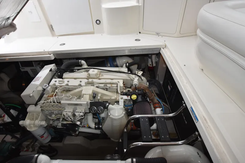Slide: The Image of Sea Ray 420 Sundancer 2005 - 58