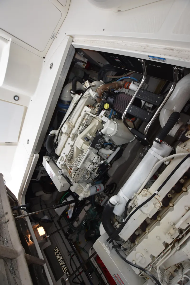 Slide: The Image of Sea Ray 420 Sundancer 2005 - 59