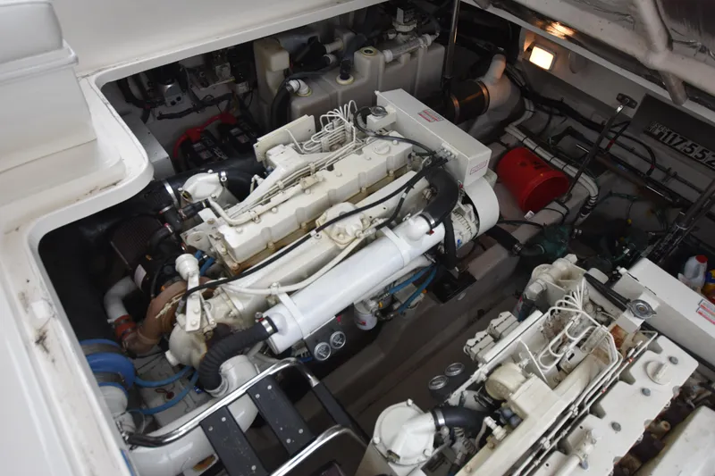Slide: The Image of Sea Ray 420 Sundancer 2005 - 62