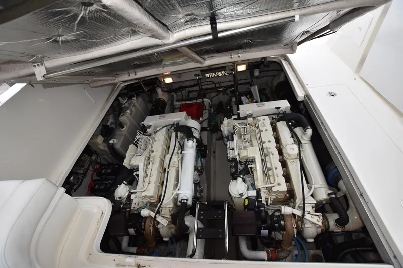 Slide: The Image of Sea Ray 420 Sundancer 2005 - 64