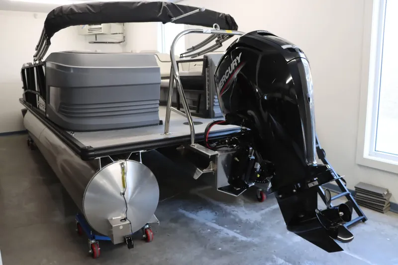 Slide: The Image of Starcraft GX 22R DH SPORT 2025 - 3