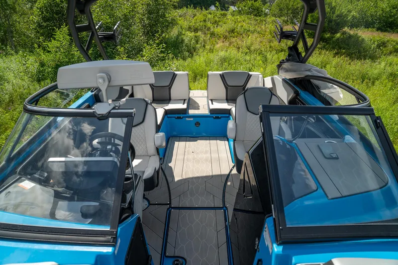 Slide: The Image of Yamaha 255XD 2023 - 11