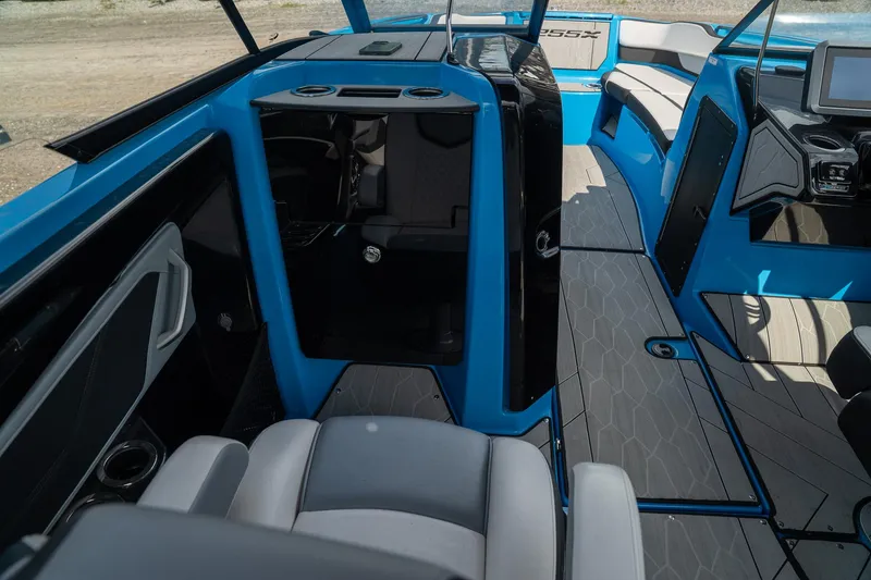 Slide: The Image of Yamaha 255XD 2023 - 15