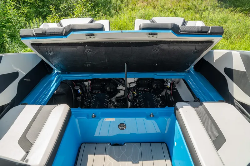 Slide: The Image of Yamaha 255XD 2023 - 19