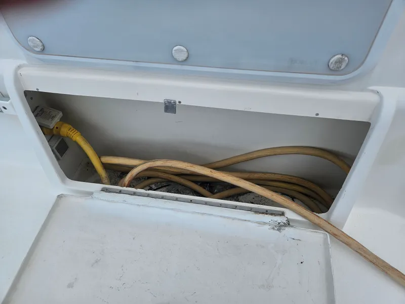 Slide: The Image of Silverton 392 Motor Yacht 1997 - 11