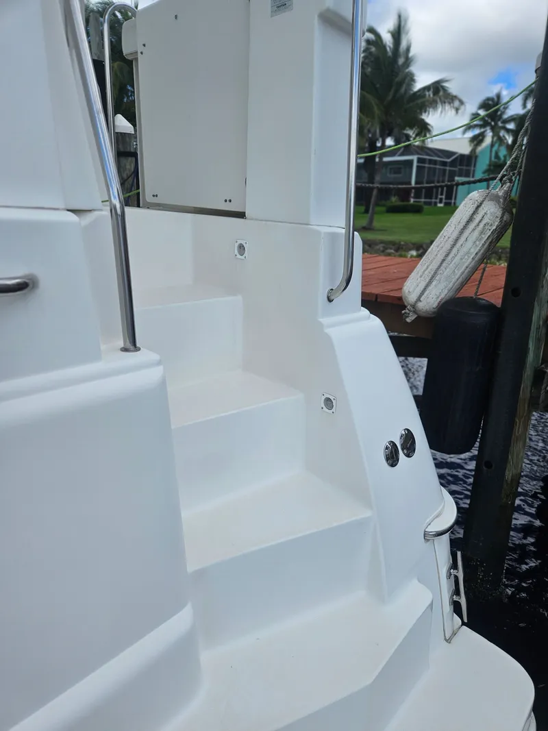 Slide: The Image of Silverton 392 Motor Yacht 1997 - 13