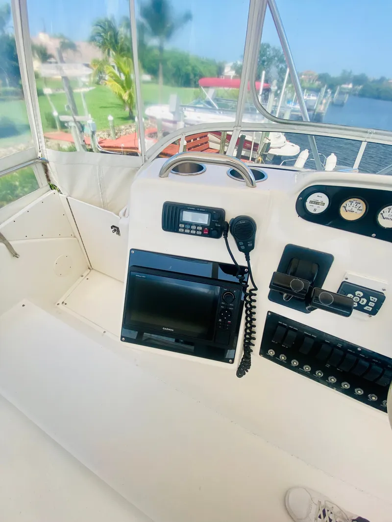 Slide: The Image of Silverton 392 Motor Yacht 1997 - 26